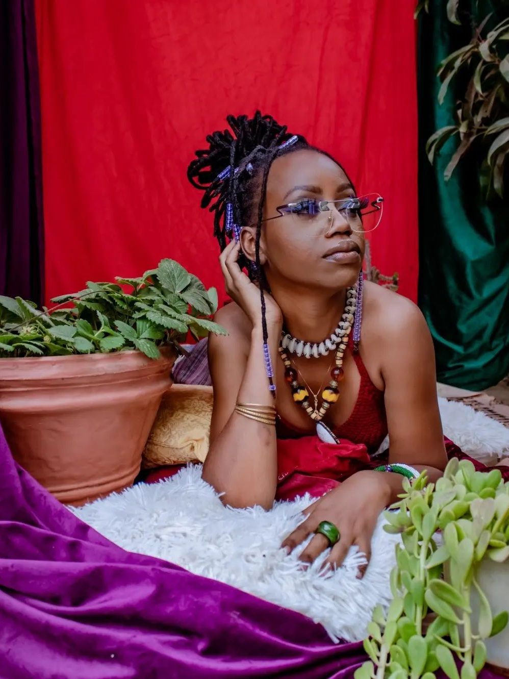 Kenyan Afro-Indie Singer Njerae Signs A Deal With Universal Music Group East&nbsp;Africa