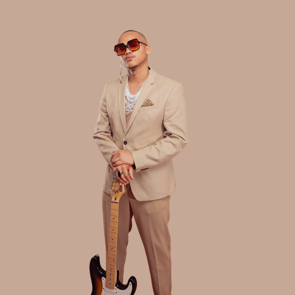 #LAChats With Alek Blak About Life & Newly Released EP&nbsp;Moments